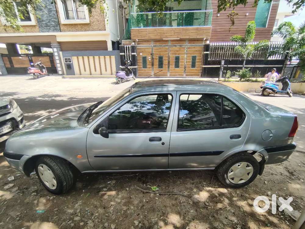 Ford Ikon 2002 Petrol Well Maintained