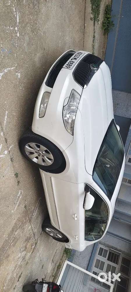 Skoda Superb Elegance At 2009