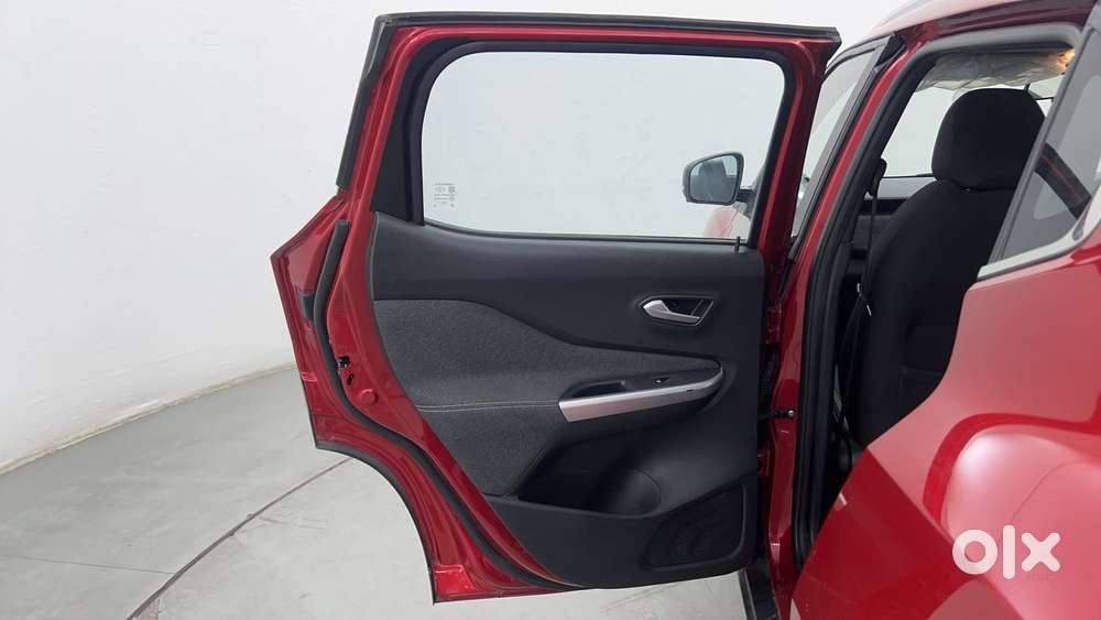 Nissan Magnite 1.0 Xv Premium Turbo, 2022, Petrol