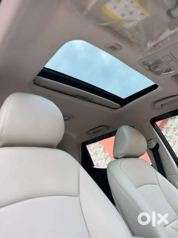 Mahindra Xuv300 W8 Option Diesel, 2023, Diesel