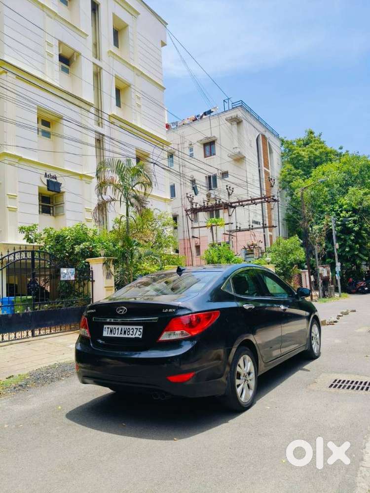 Hyundai Verna Fluidic 1.6 Vtvt Sx Automatic, 2014, Petrol
