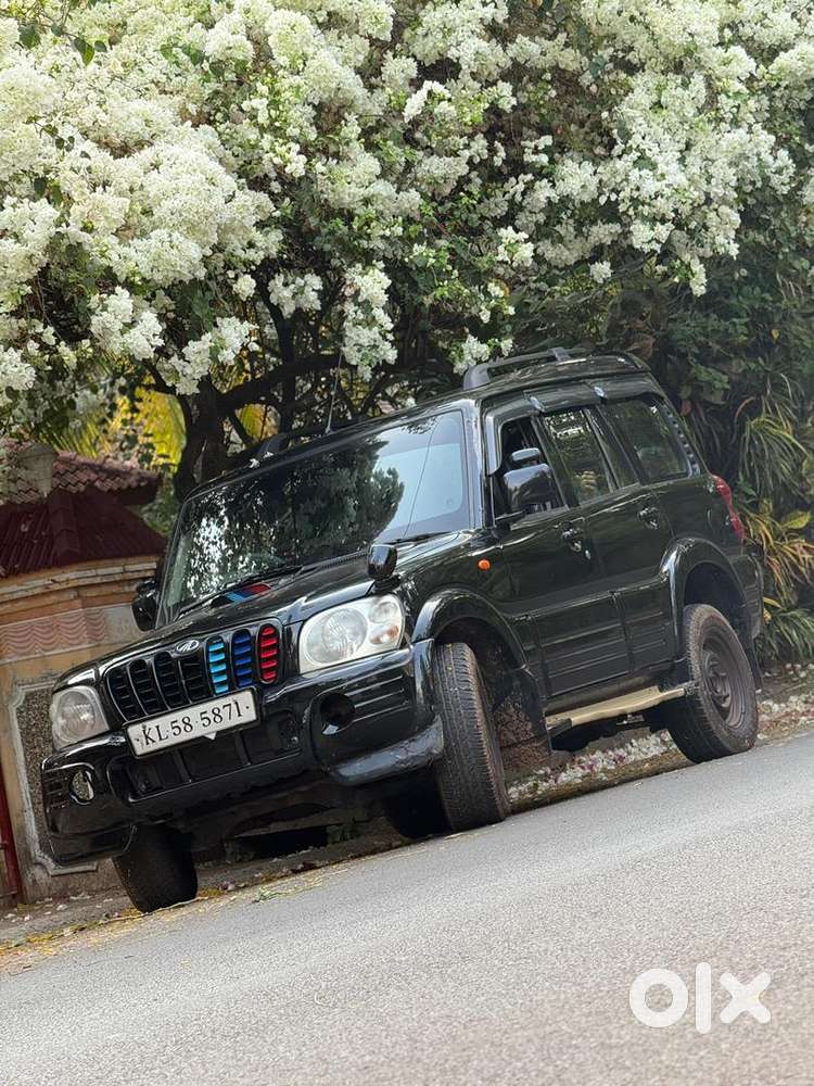 Mahindra Scorpio 2007 Diesel 200000 Km Driven