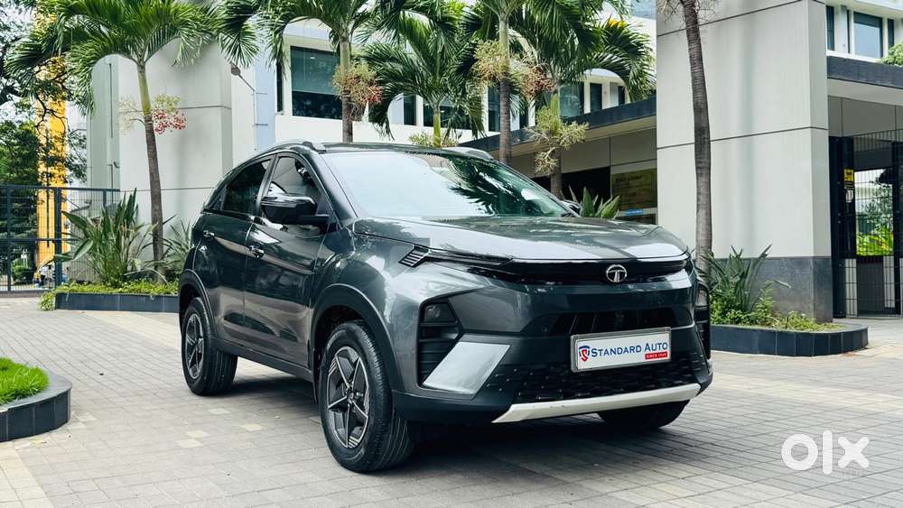 Tata Nexon Creative Plus S 1.2 Revotron Petrol 6 Amt, 2023, Petrol