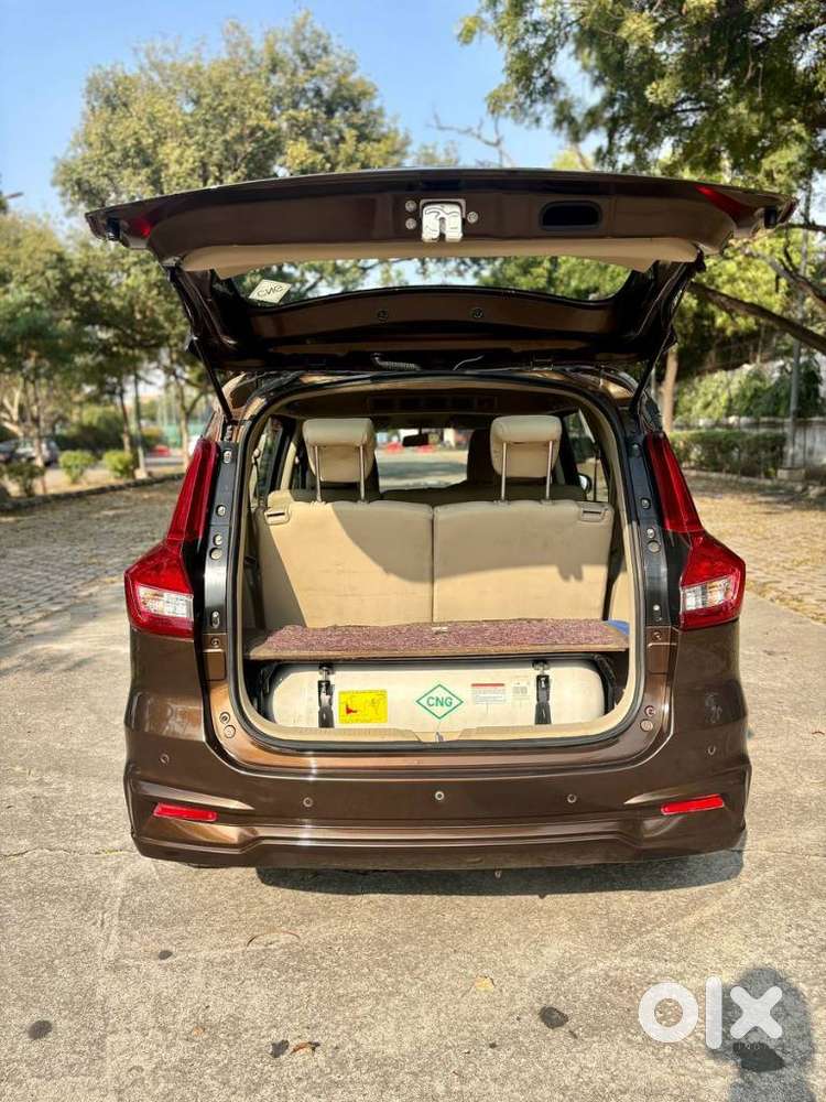 Maruti Suzuki Ertiga Zxi (o) Cng [2022-2023], 2023, Cng & Hybrids