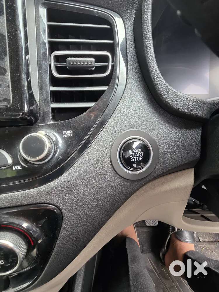 Hyundai Verna Petrol Mt 2021