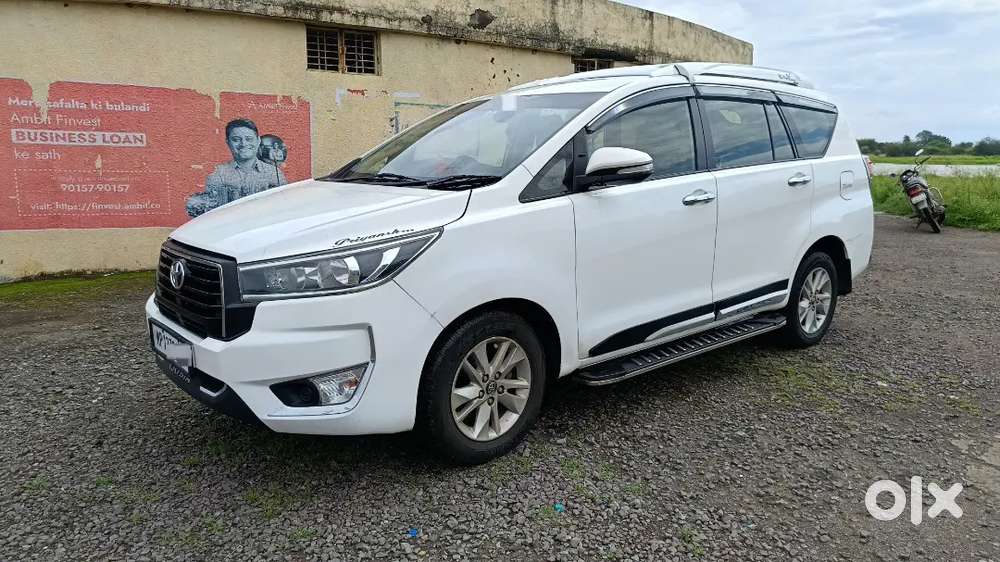 Toyota Innova Crysta 2016 Diesel Well Maintained Dec Ka Model Hai