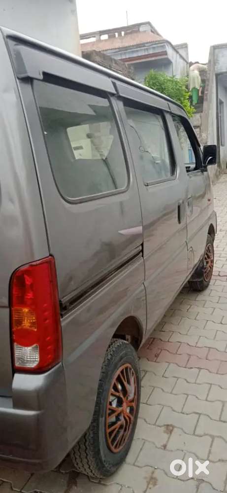 Maruti Suzuki Eeco 2015