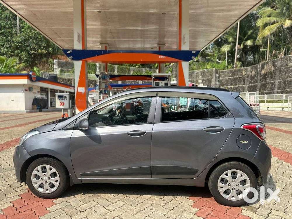 Hyundai Grand I10 2013-2016 Sportz, 2015, Petrol