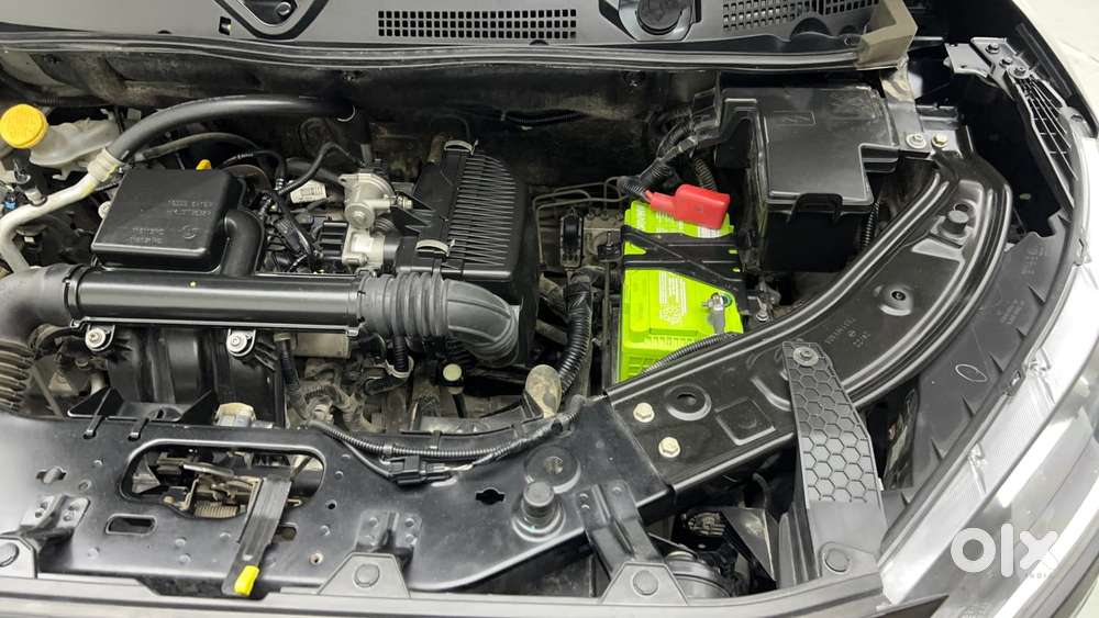 Nissan Magnite 1.0 Xv, 2022, Petrol
