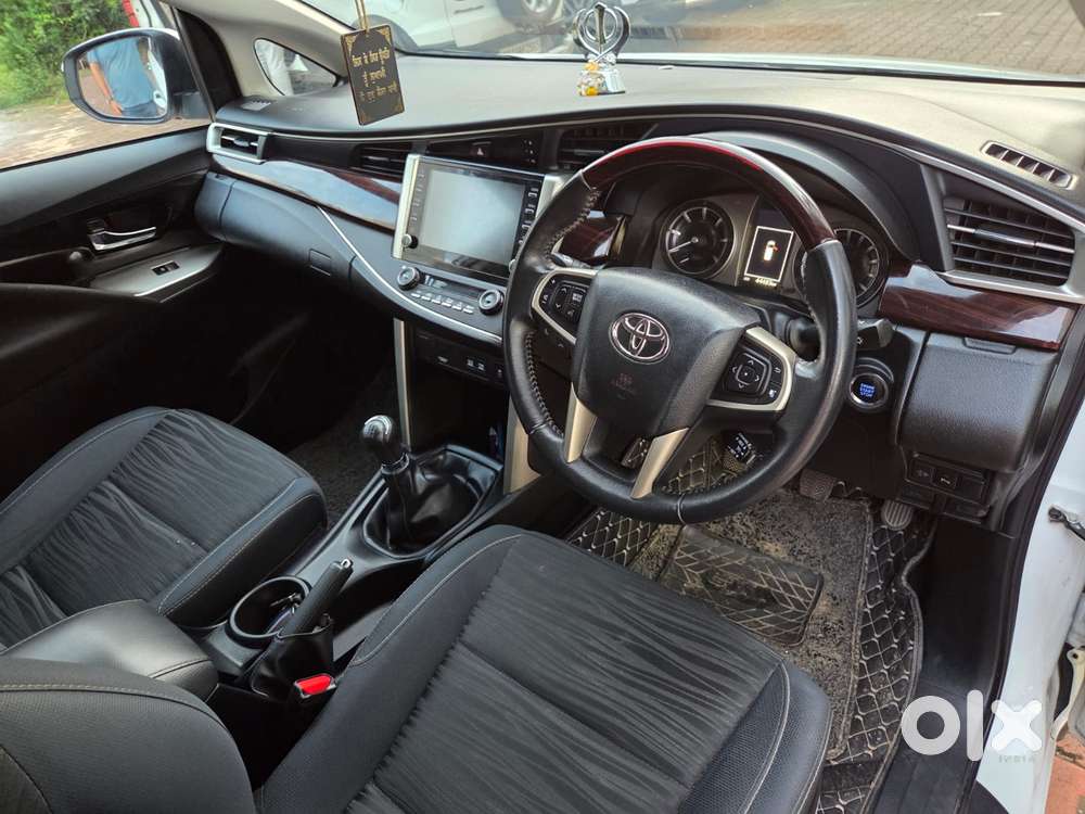 Toyota Innova Crysta 2.4 V, 2024, Diesel