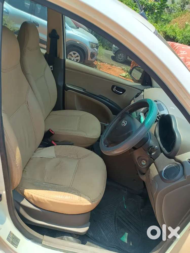 Hyundai I10 2012 Petrol 136425 Km Driven