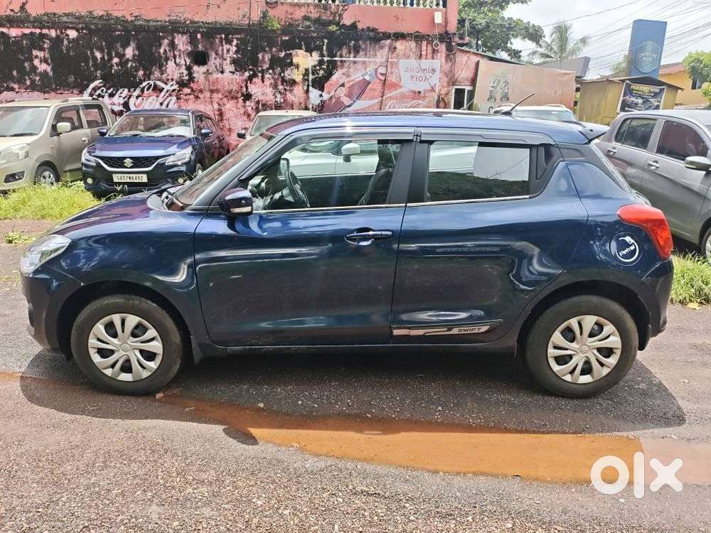 Maruti Suzuki Swift Vxi + Manual, 2023, Petrol