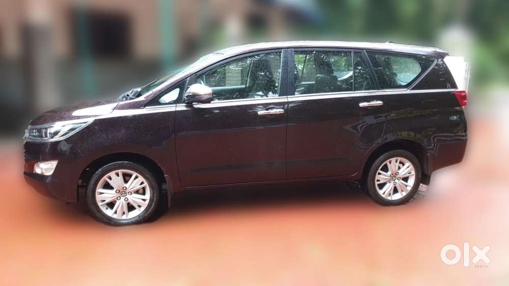 Toyota Innova Crysta 2018 Diesel Well Maintained