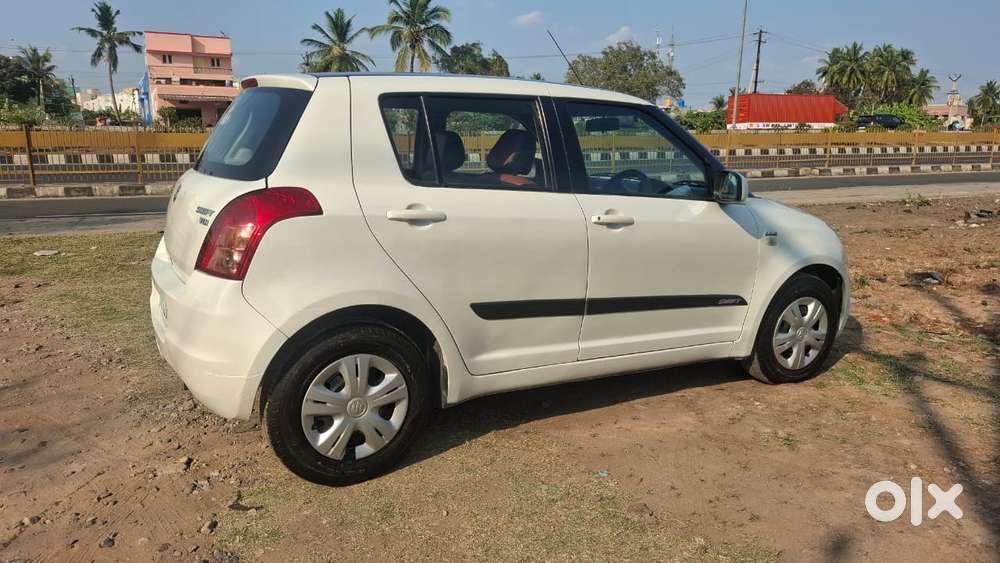 Maruti Suzuki Swift 2011-2014 Vdi, 2011