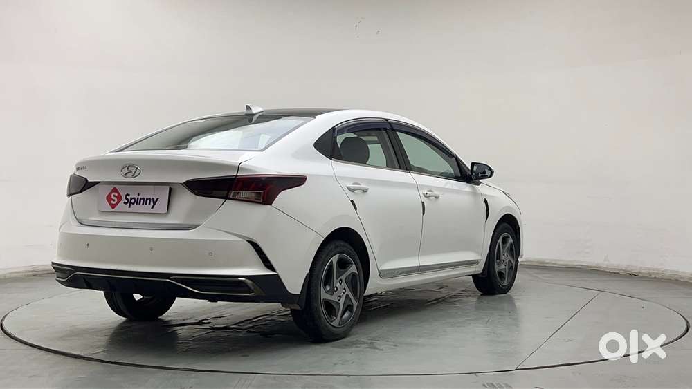 Hyundai Verna 1.5 S Plus Petrol Mt, 2022, Petrol