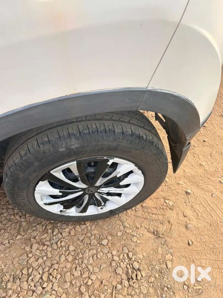 Mahindra Kuv100 Nxt 2016 Petrol Good Condition