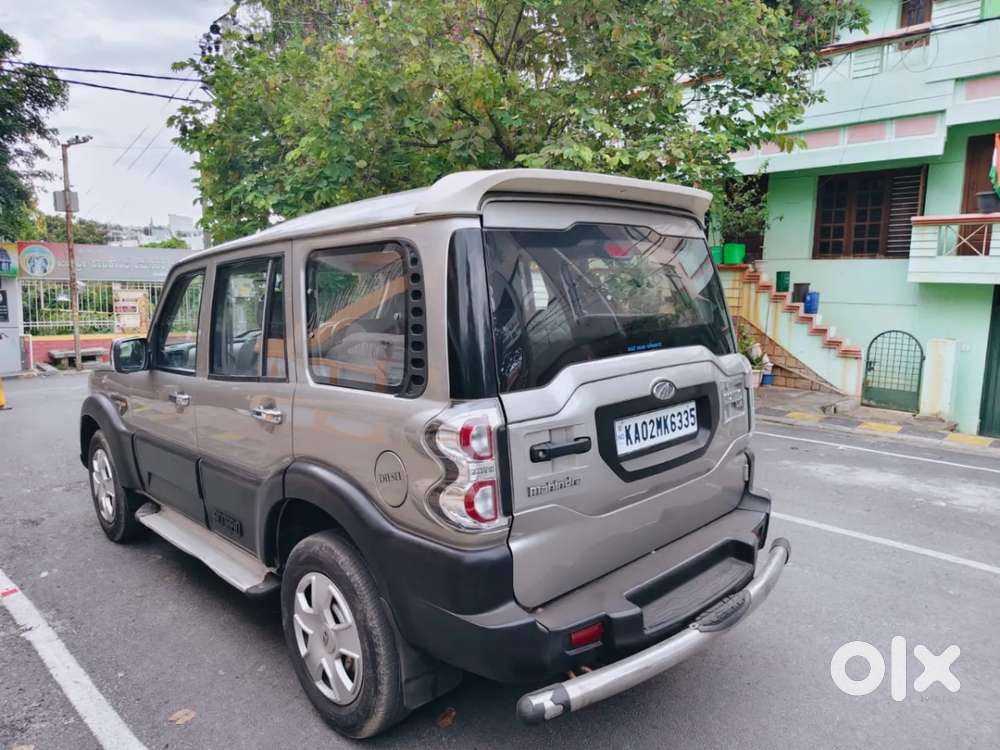 Mahindra Scorpio, 2015, Diesel