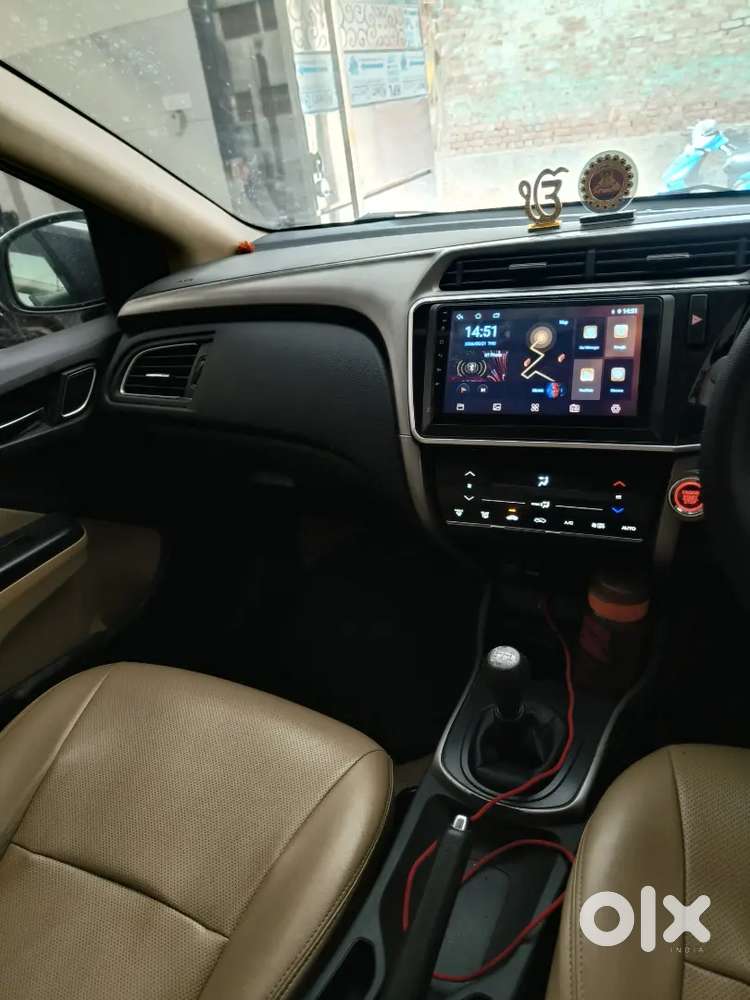 Honda City 1.5 V 2019 .. After Market Cng Fitted