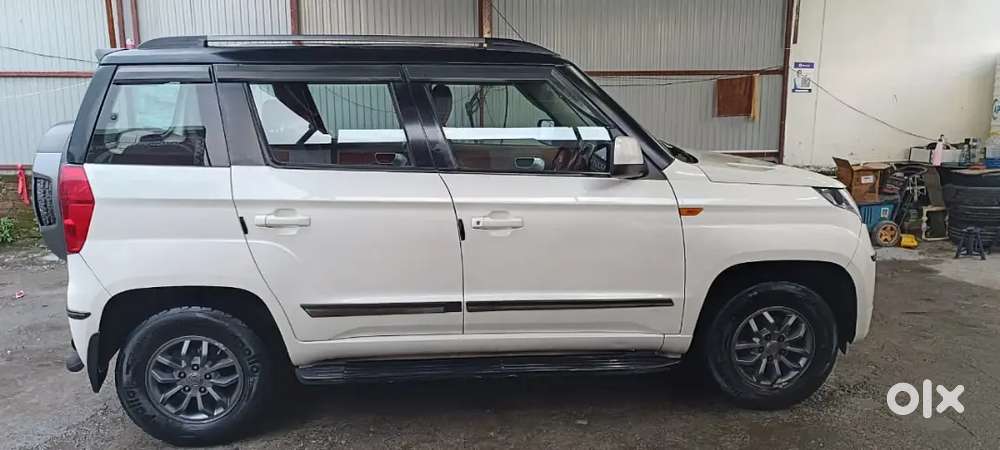 Mahindra Tuv 300 2018