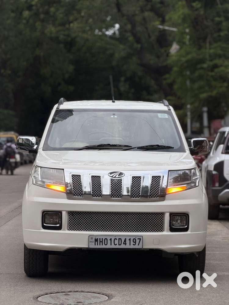 Mahindra Tuv 300 T8 Amt (automatic), 2015, Diesel