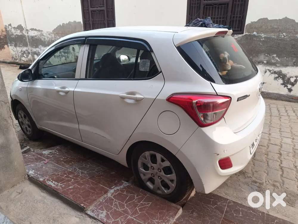 Hyundai Grand I10 2017 Petrol 41200 Km Driven