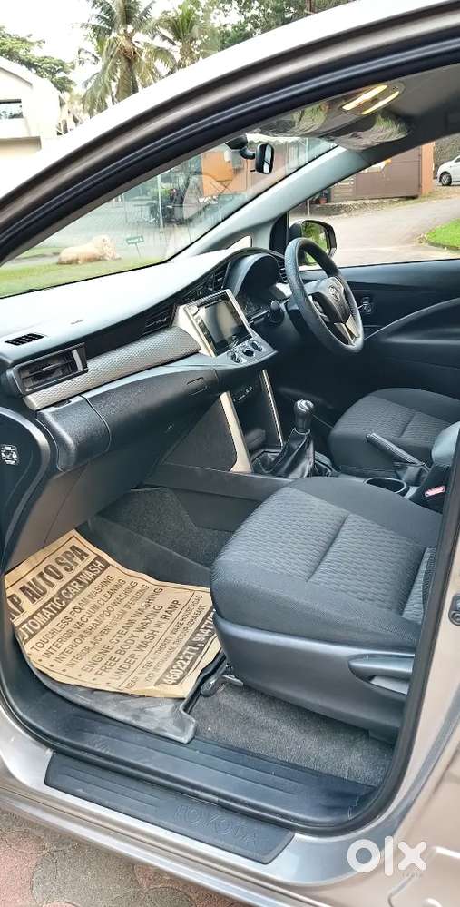 Innova Crysta 2.4 Gx, 8 Str, Manual, 2019/03 Model