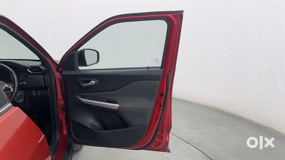 Nissan Magnite 1.0 Xv Premium Turbo, 2022, Petrol