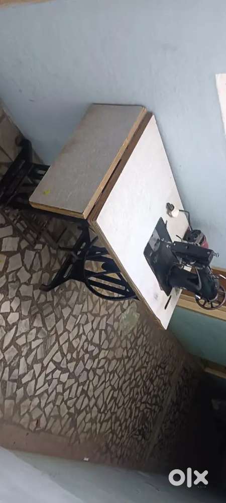 Tailoring machine