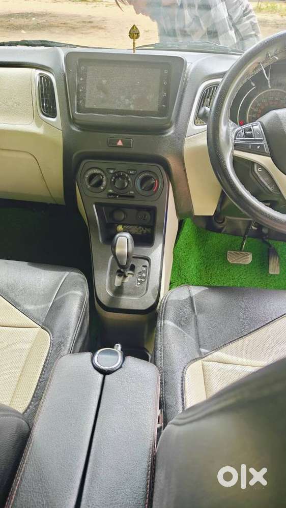 Toyota Urban Cruiser 1.5 Premium Grade Dual Tone Mt, 2021, Petrol