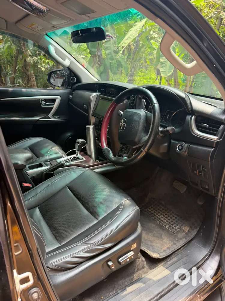 Toyota Fortuner 2017 Diesel 190000 Km Driven