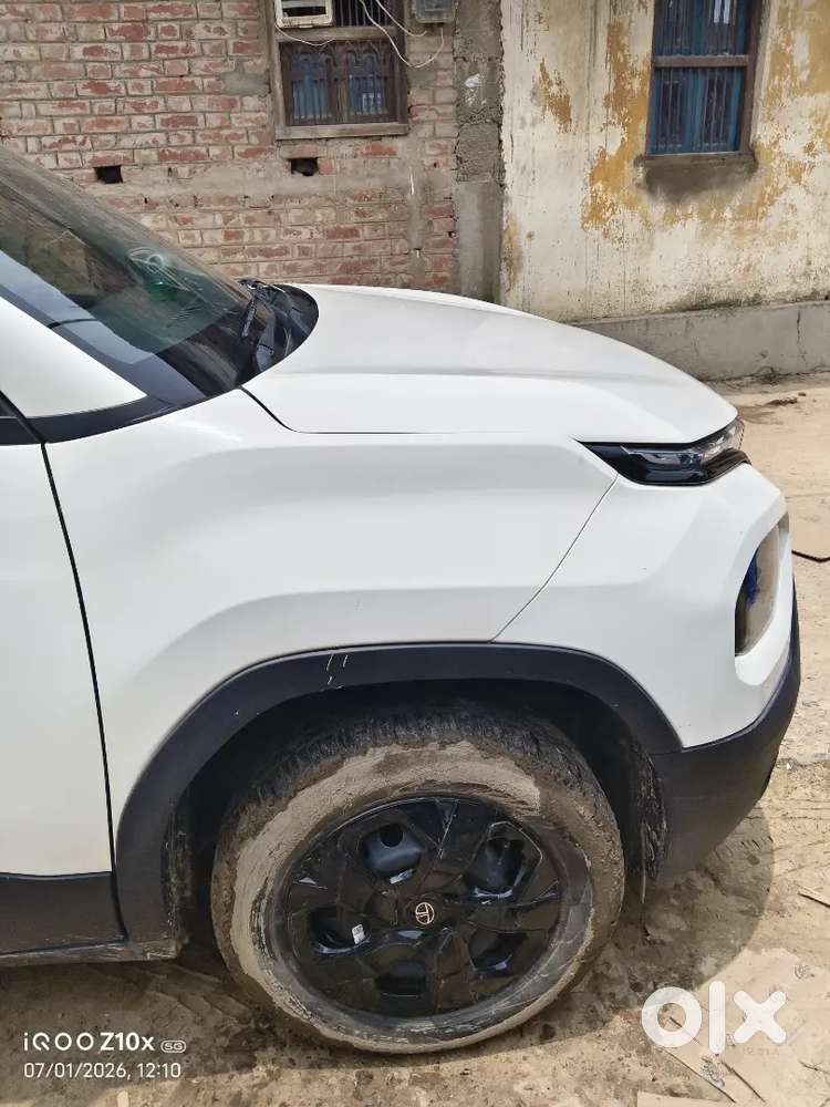 Tata Punch 2024 Petrol Well Maintained