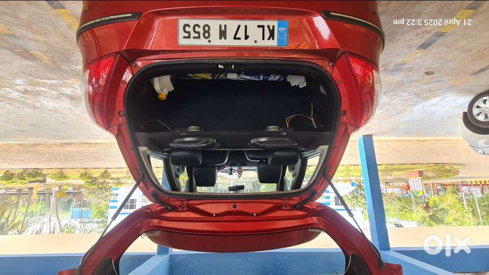 Maruti Swift Vxi. Petrol