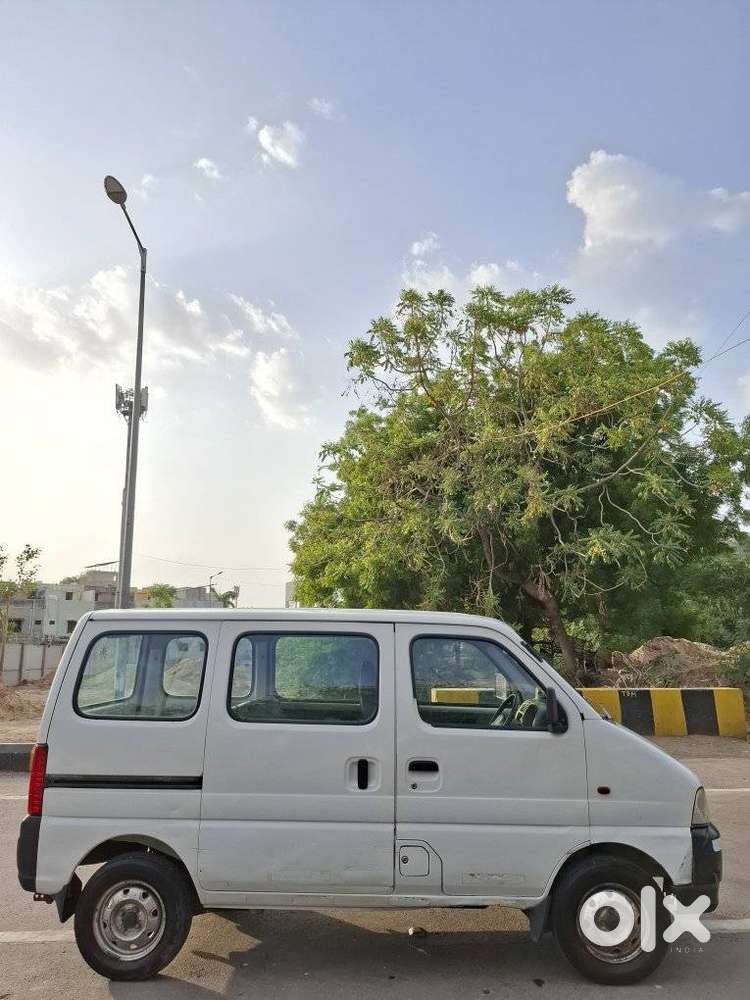 Maruti Suzuki Eeco 5 Str, 2015, Cng & Hybrids