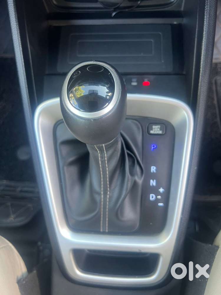 Hyundai Venue 1.0 Sx Turbo Dct, 2021, Petrol