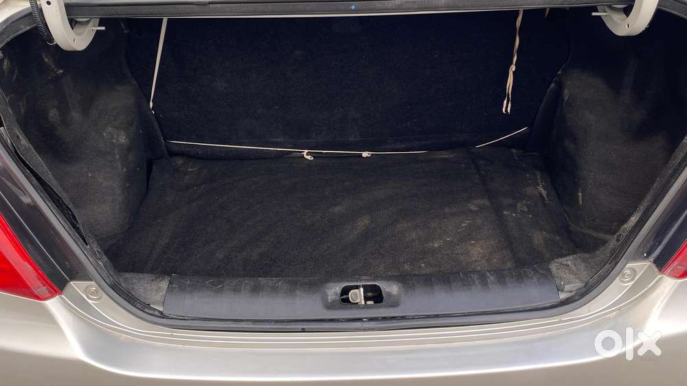 Maruti Suzuki Swift Dzire Vxi 1.2, 2015, Petrol