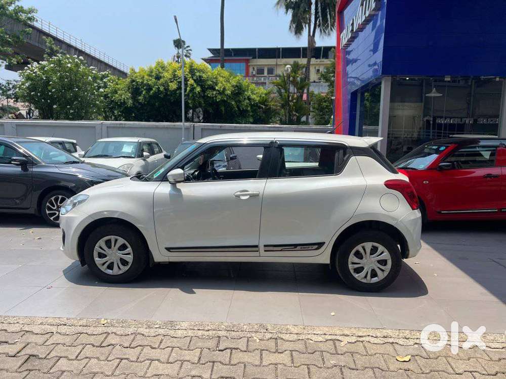 Maruti Suzuki Swift 2018 Amt Vxi, 2023