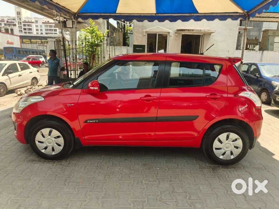 Maruti Suzuki Swift Vxi, 2016, Petrol