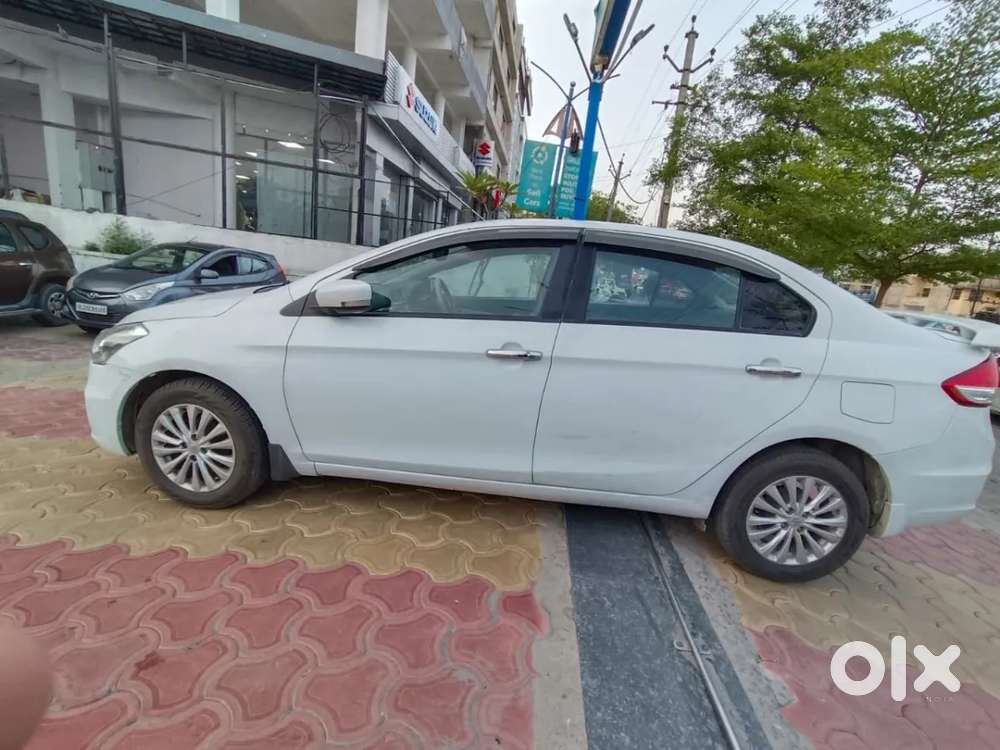 Maruti Suzuki Ciaz Zxi, 2015, Petrol