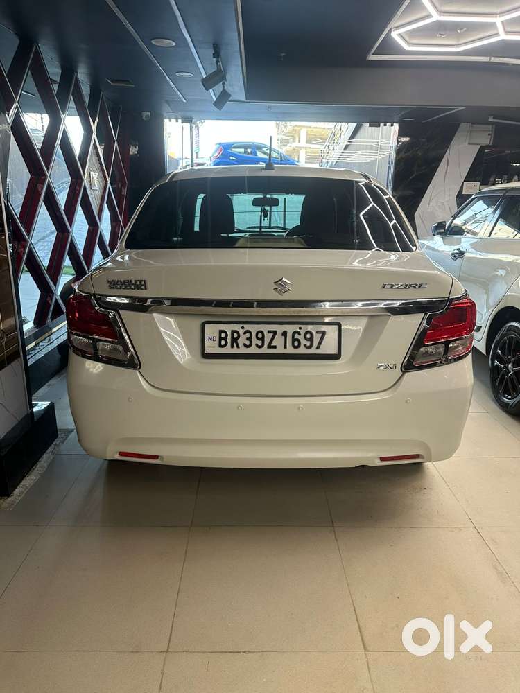 Maruti Suzuki Dzire 1.2 Vxi Amt, 2018, Petrol
