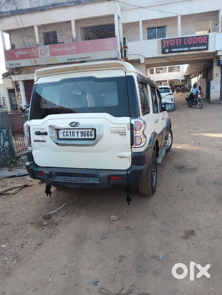 Mahindra Scorpio S2 डीज़ल 2015