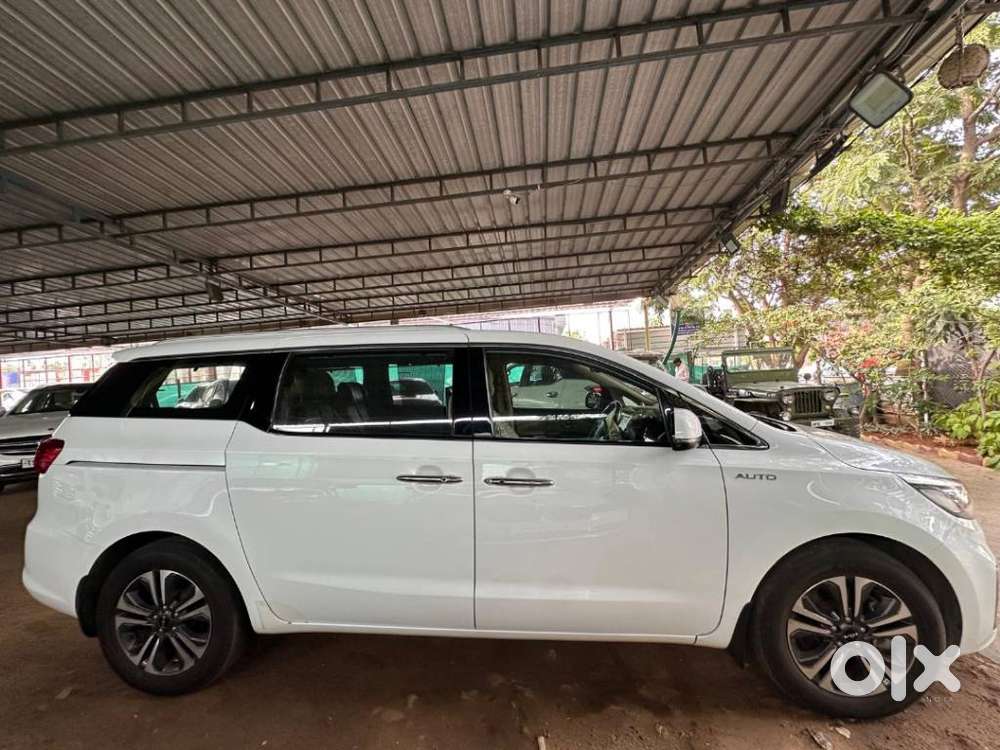 Kia Carnival Limousine Plus 7 Str, 2022, Diesel