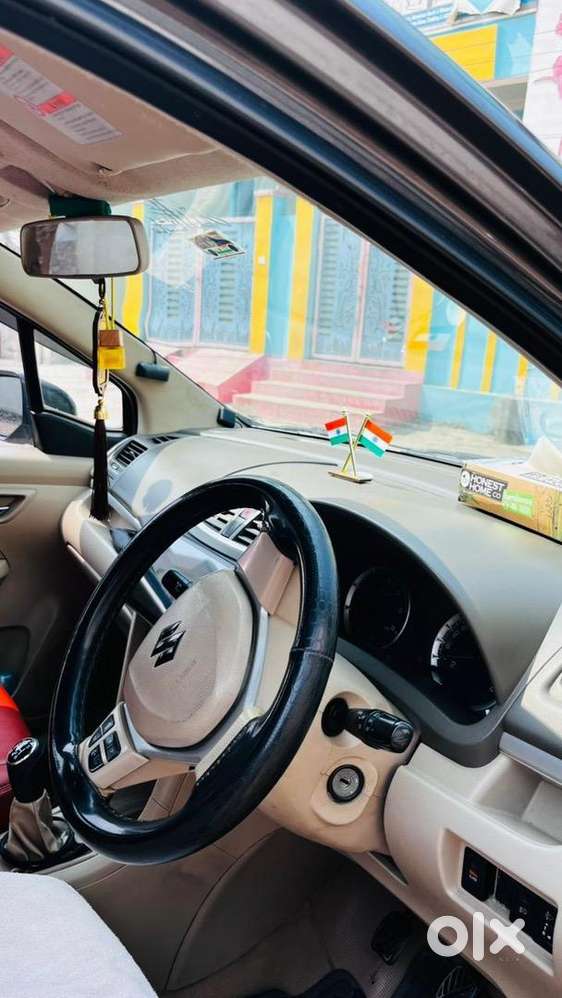 Maruti Suzuki Ertiga 2014 Two Keys Are Available