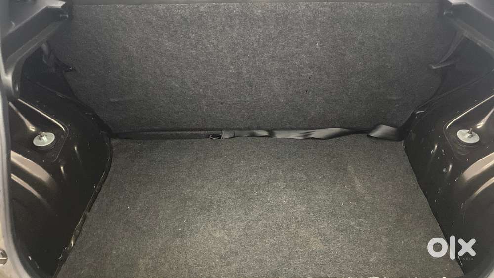 Renault Kwid 2019-ongoing 1.0 Rxt Amt (o), 2019, Petrol