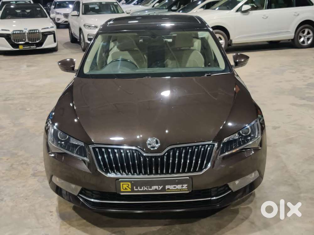 Skoda Superb L&k 2.0 Tdi At, 2018, Petrol