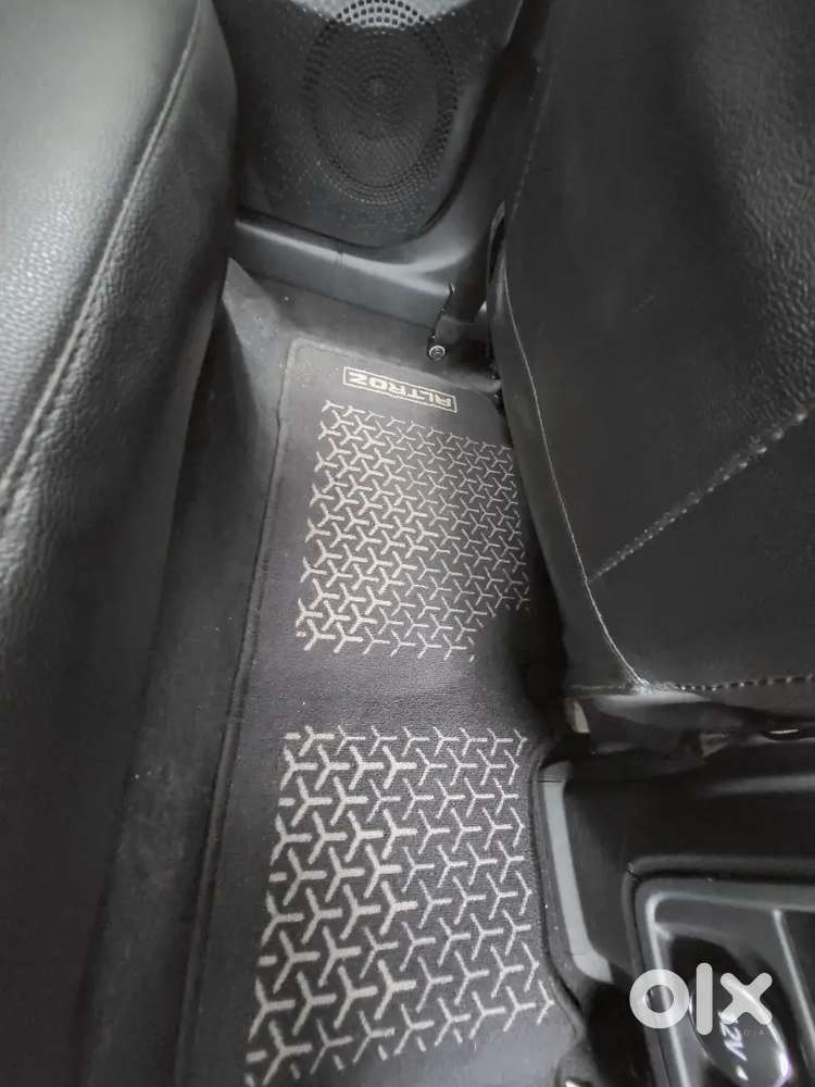 Tata Altroz 1.2 Petrol 2020