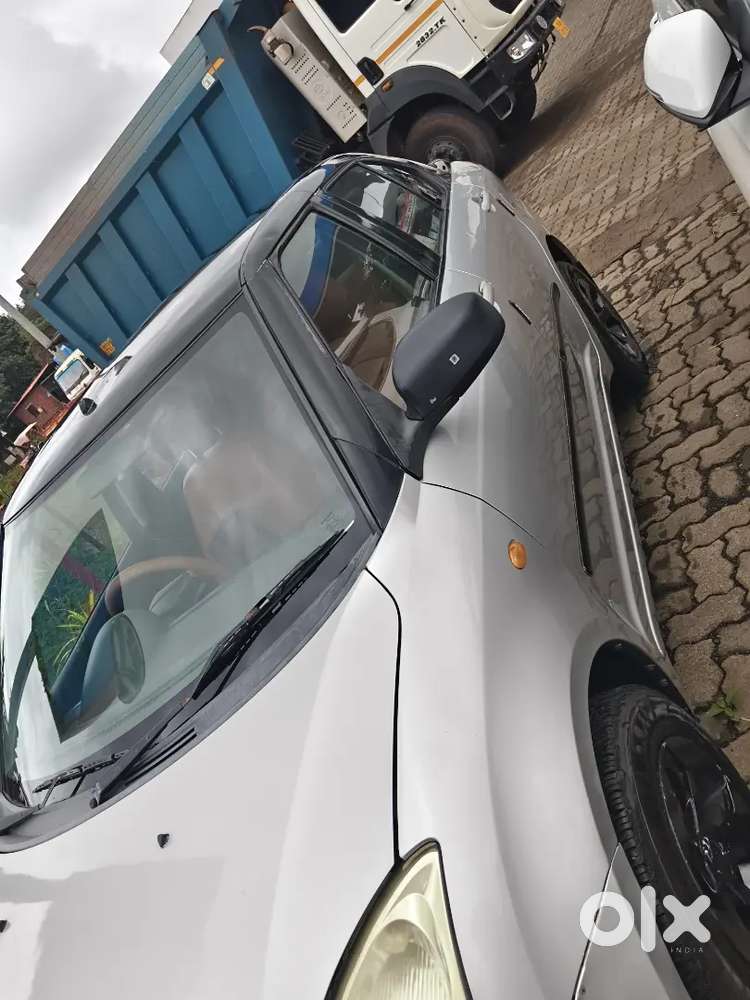 Maruti Suzuki Dzire 2010