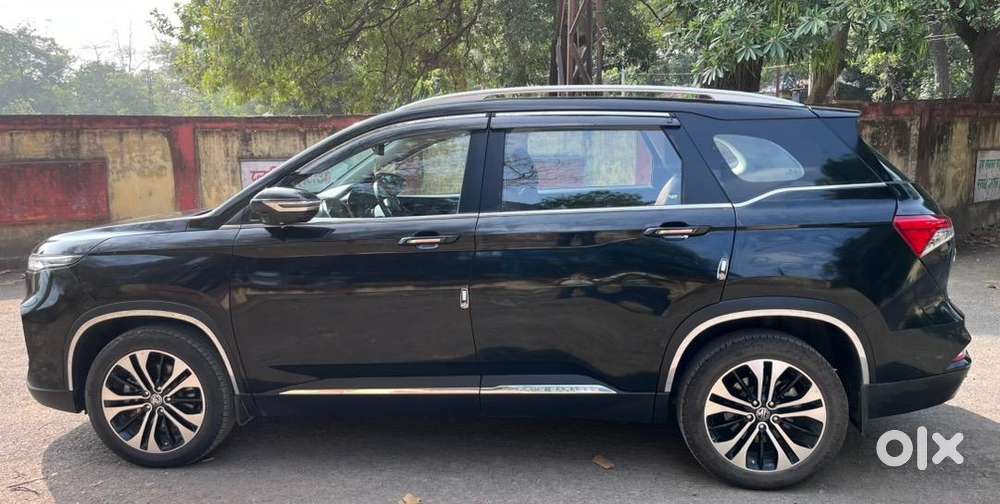 Mg Hector Plus 2022 Petrol Well Maintained