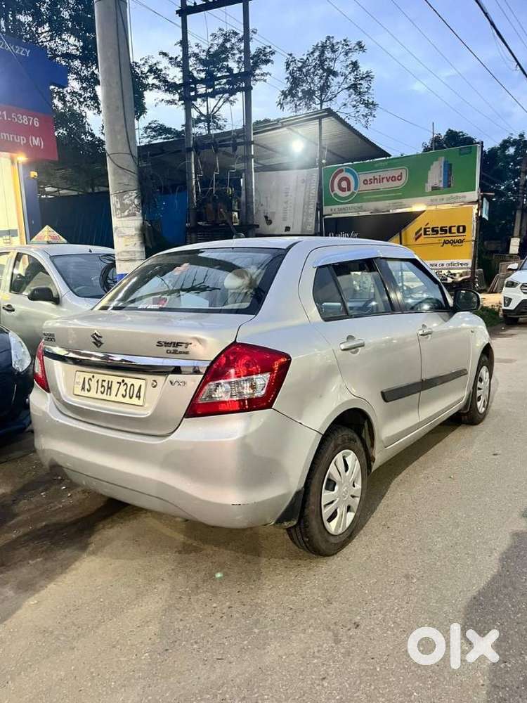 Maruti Suzuki Swift Dzire 1.2 Vxi Bsiv, 2015, Petrol