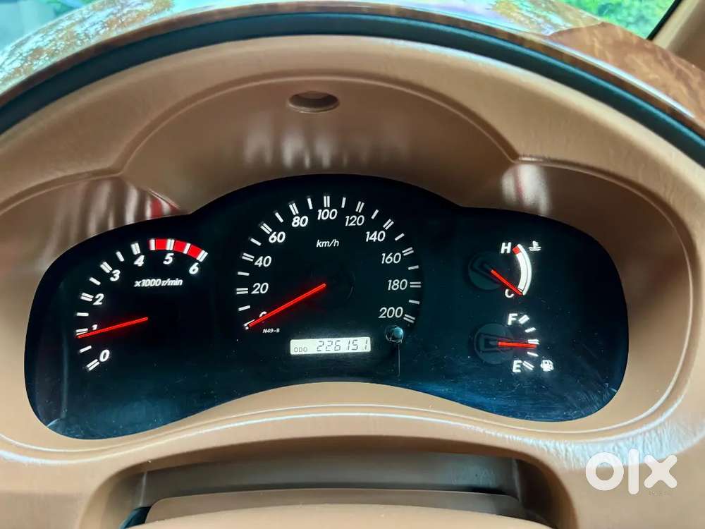 Toyota Innova 2.5 V 2009