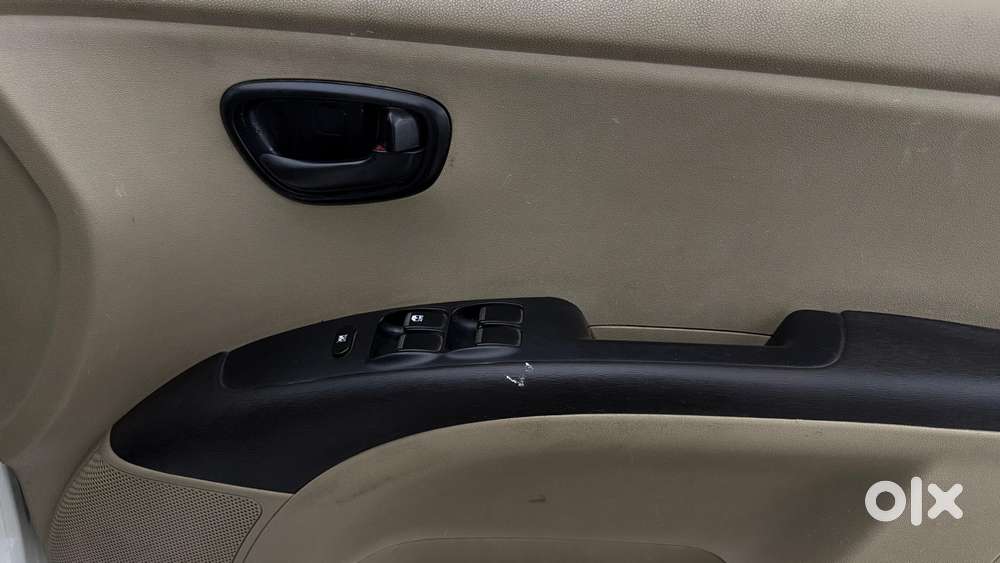 Hyundai I10 Magna 1.1l, 2015, Cng & Hybrids